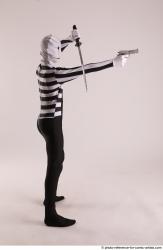 JIRKA STANDING POSE WITH KATANA AND GUN